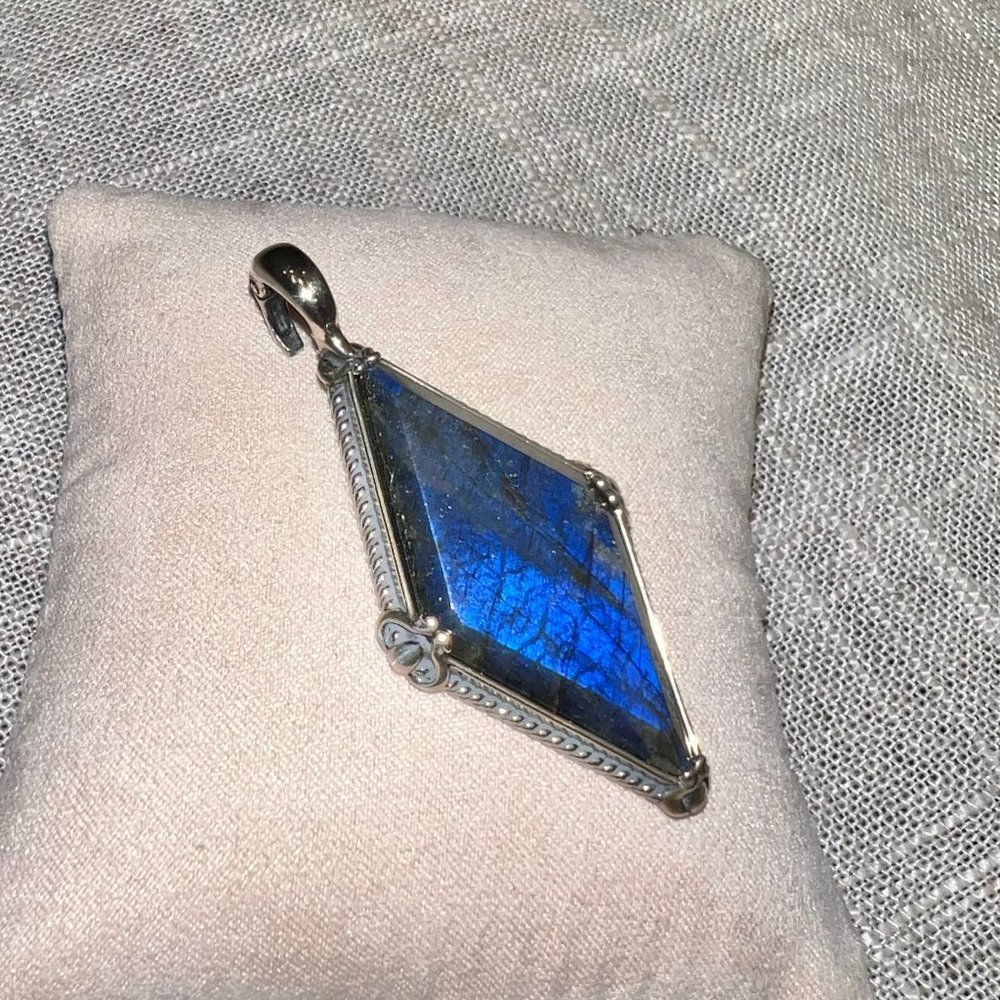 Carolyn Pollack Blue Labradorite Kite-Set Sterling Silver Pendant Enhancer